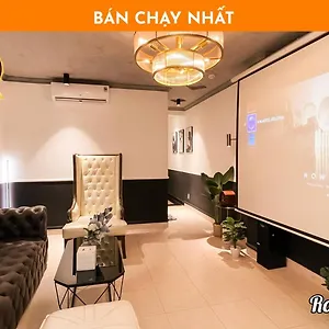 A In Del Luna Ho Chi Minh-stad