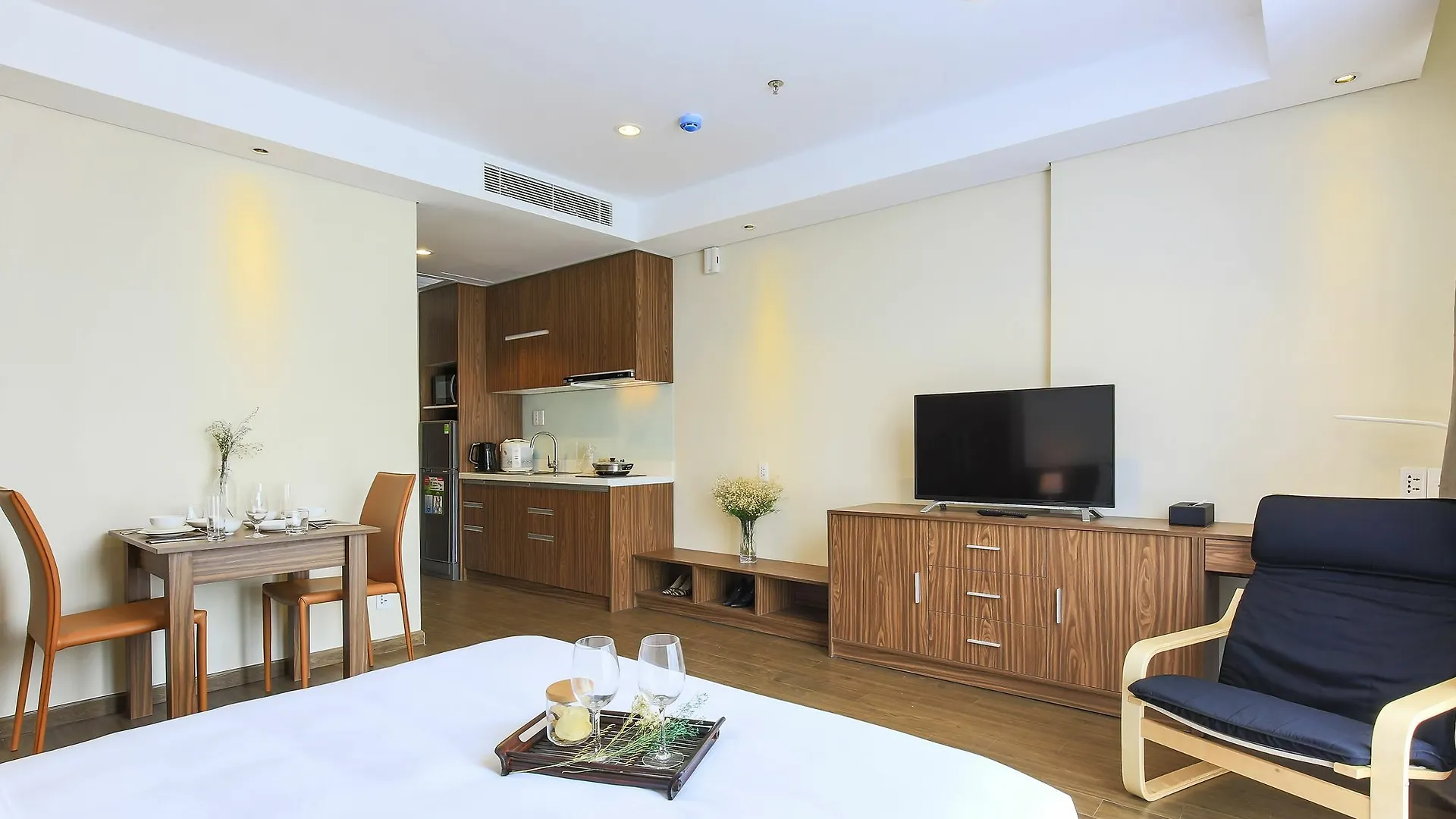 Aurora Serviced Apartments (Adults Only) Ho Chi Minh City 3*,  Vietnam
